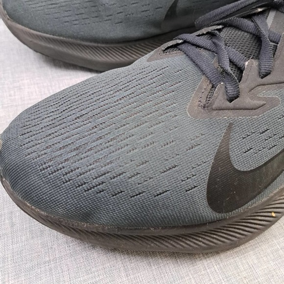 %Nike Air Zoom Winflo 7 Mens Size 14 Black Athletic Shoes Sneakers / A 30